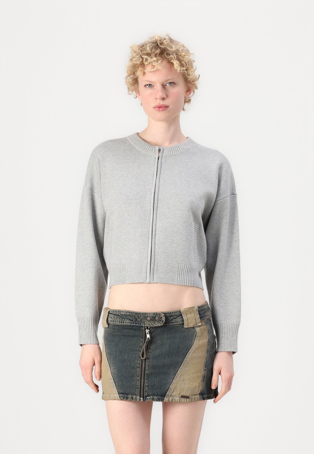 

Кардиган JAN CREWNECK ZIPPER Abercrombie & Fitch, серый