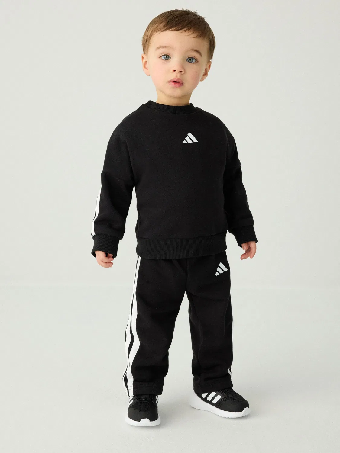 Спортивные штаны adidas Essentials, детские, черные — фото 2