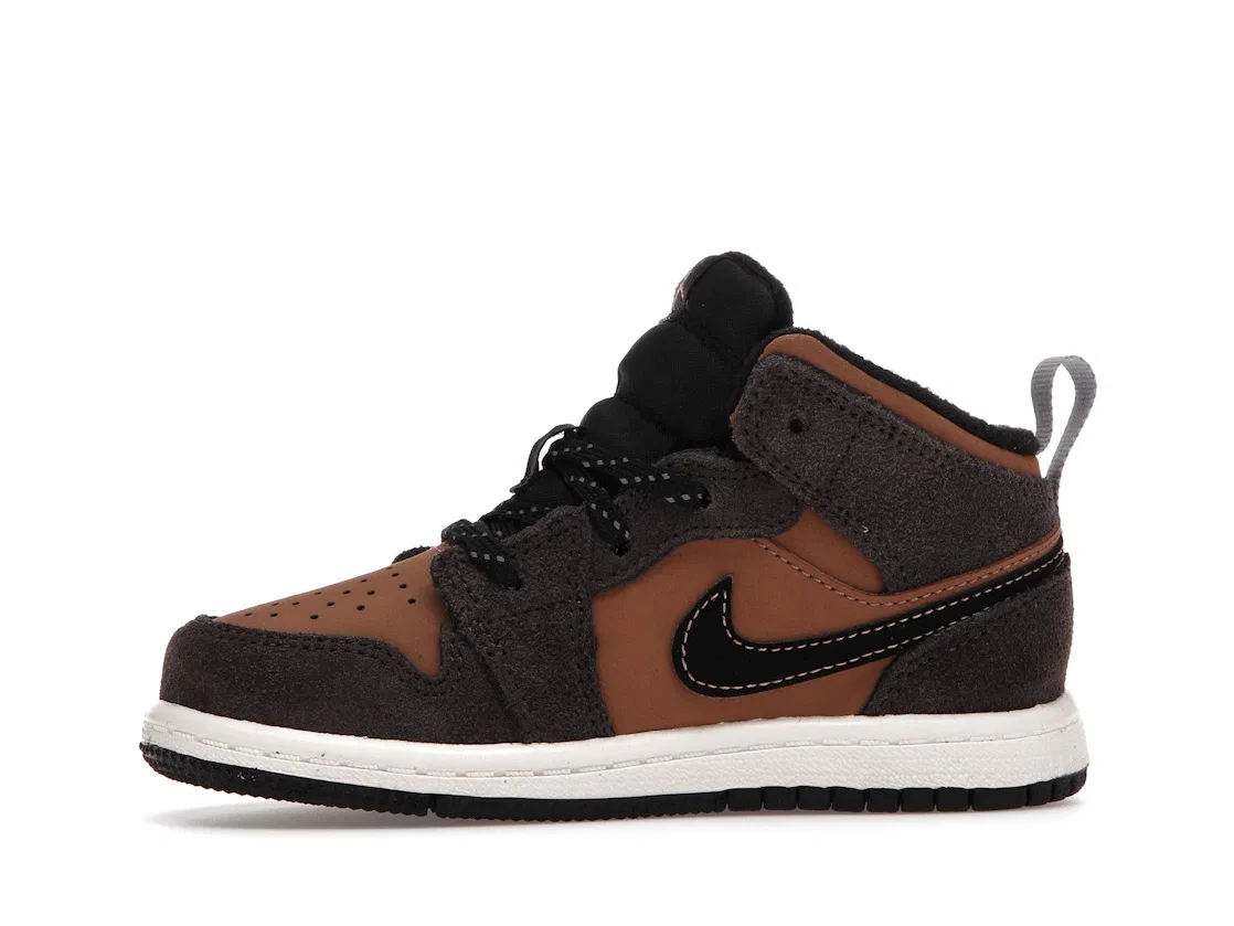 Детские кроссовки с высоким берцем Jordan 1 Mid SE Dark Chocolate, Dark Chocolate/Archaeo Brown/Black/Crimson Bliss — фото 3