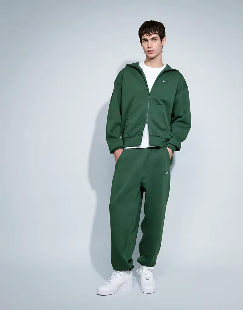 Толстовка Nike Solo Fleece на молнии, темно-зеленый — фото 2