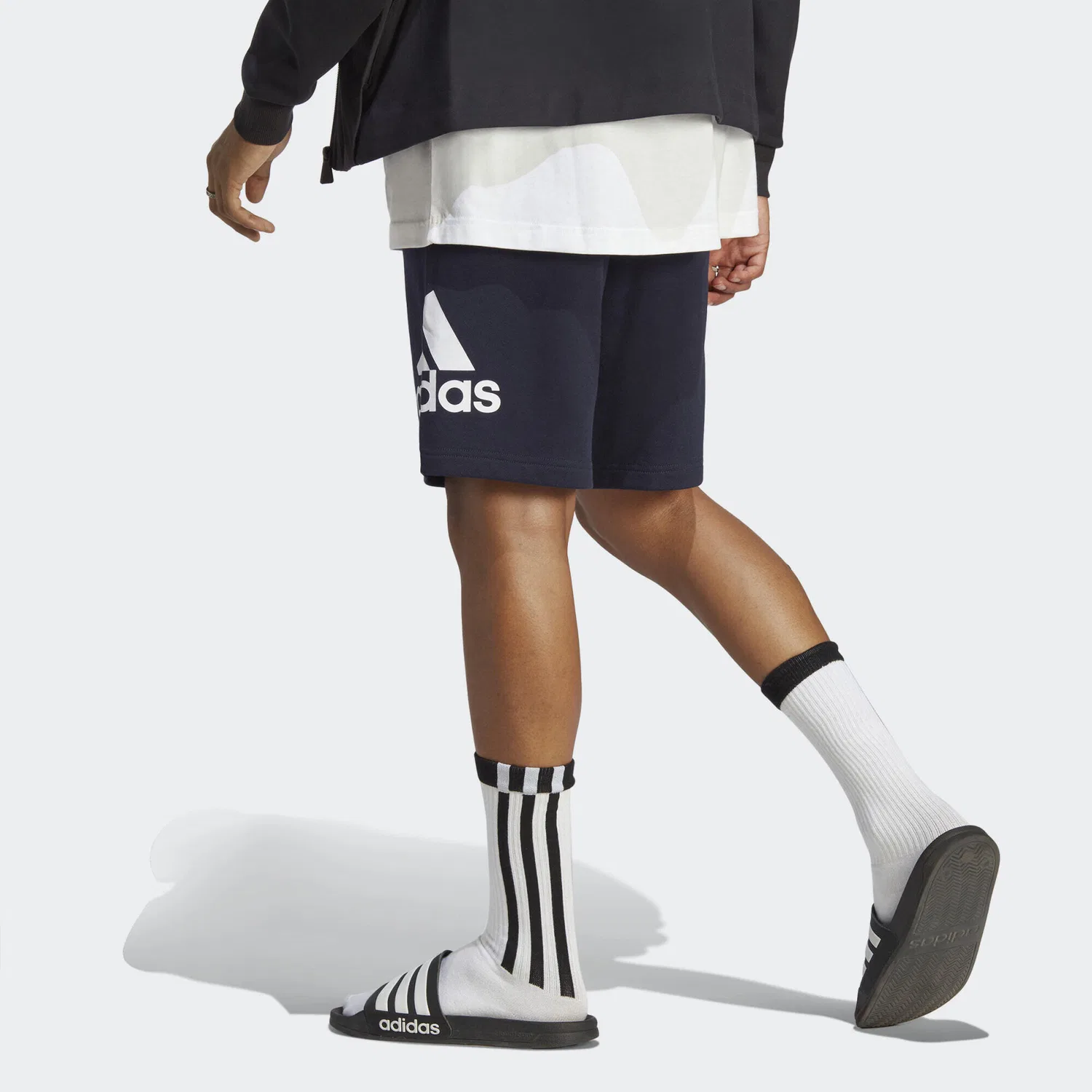 Женские шорты с принтом Essentials Big Logo French Terry Shorts Adidas, Petrolblau Weiss — фото 3