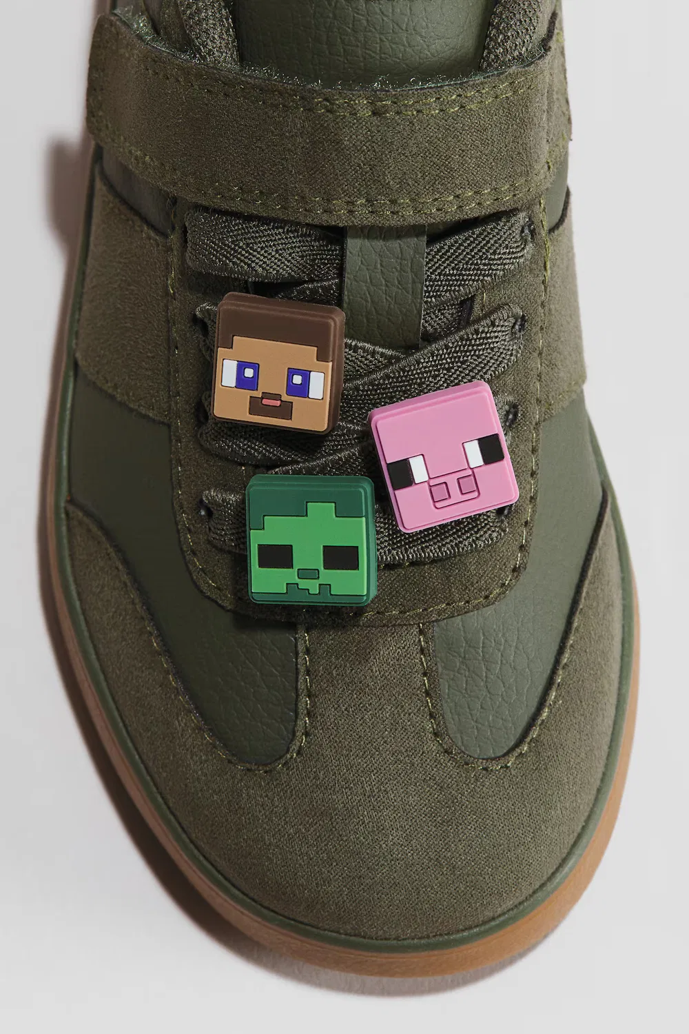Кроссовки с рисунком H&M, Dunkles Khakigrün/Minecraft — фото 3