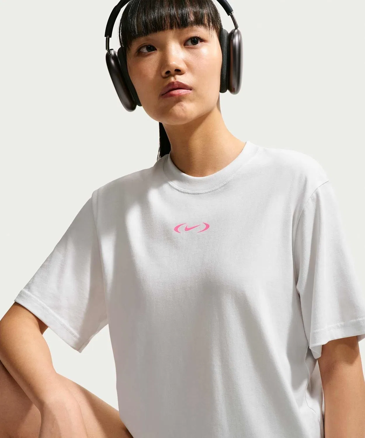 Женская футболка свободного кроя Nike Sportswear Classic, Summit White — фото 4