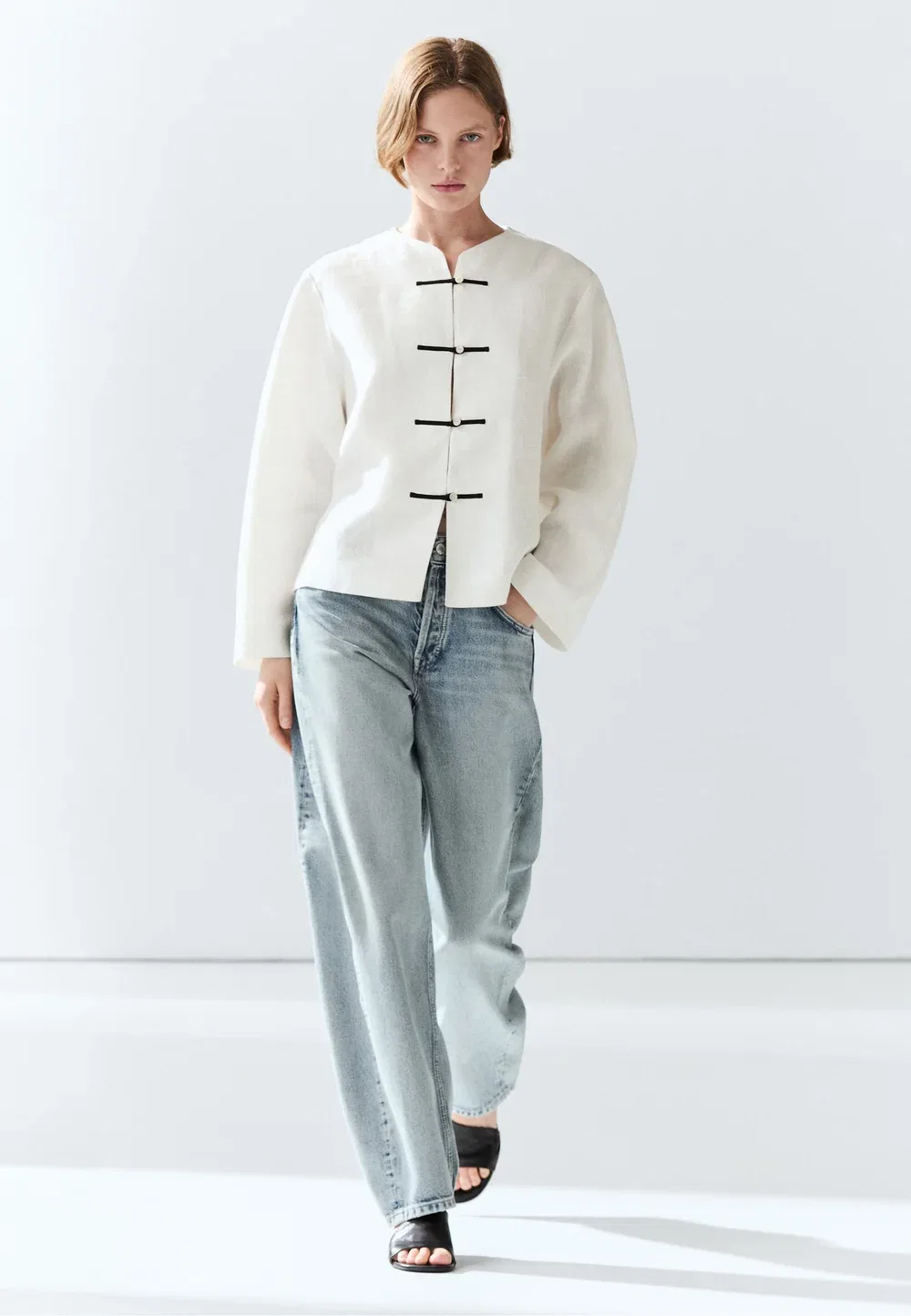 Струящаяся рубашка из 100% льна с пуговицами - блузка Massimo Dutti, White — фото 2