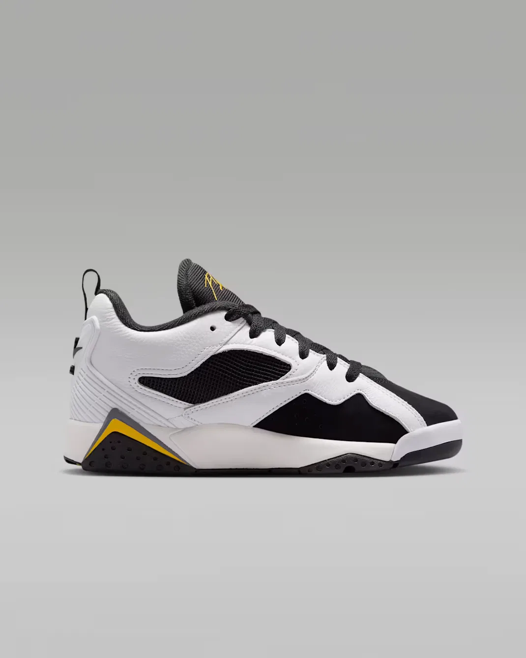 Кроссовки для детей постарше Air Jordan MVP 92, White/Black/Dark Blue Grey/Tour Yellow — фото 3