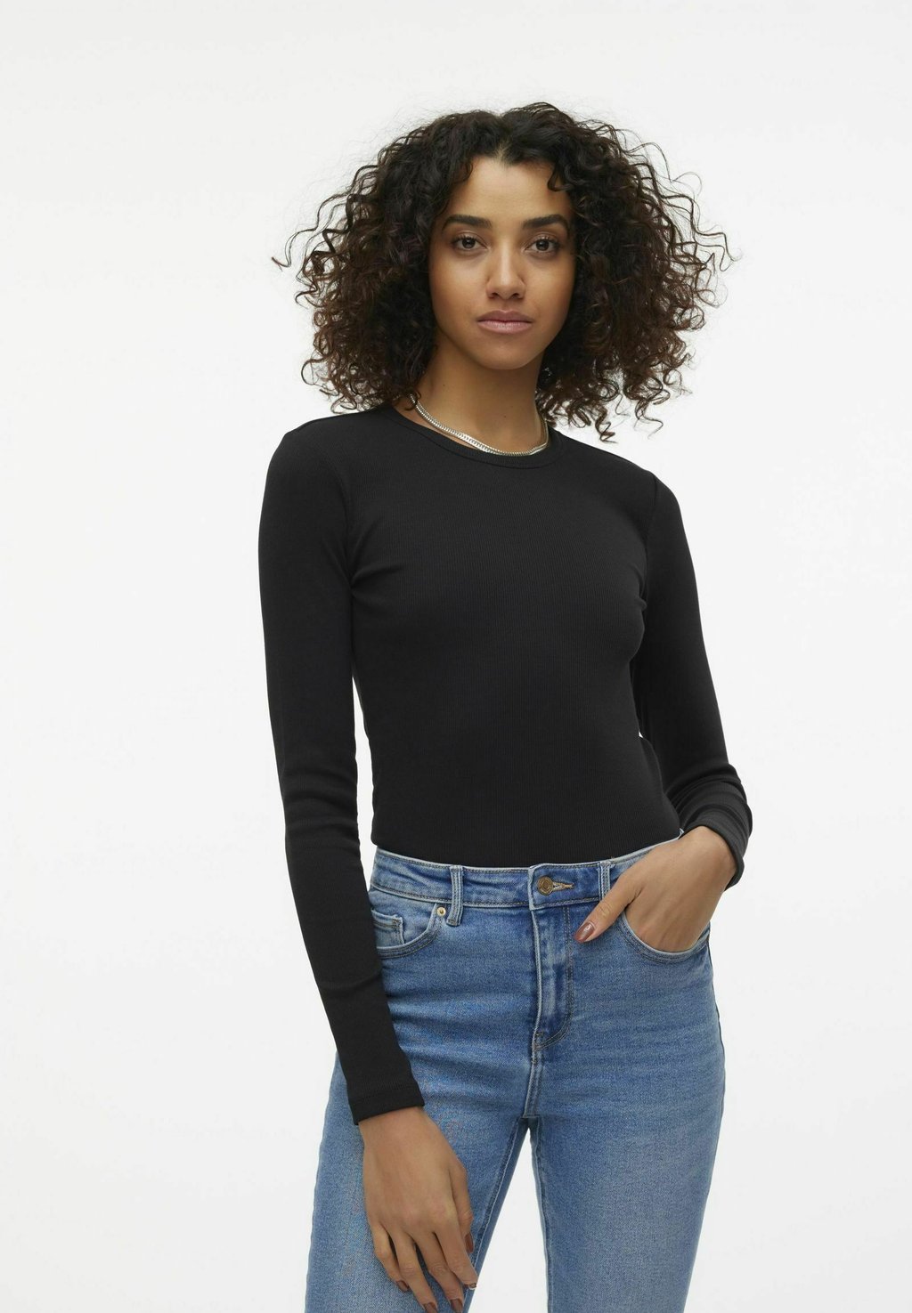 

Топ с длинными рукавами VMCHLOE Vero Moda, черный