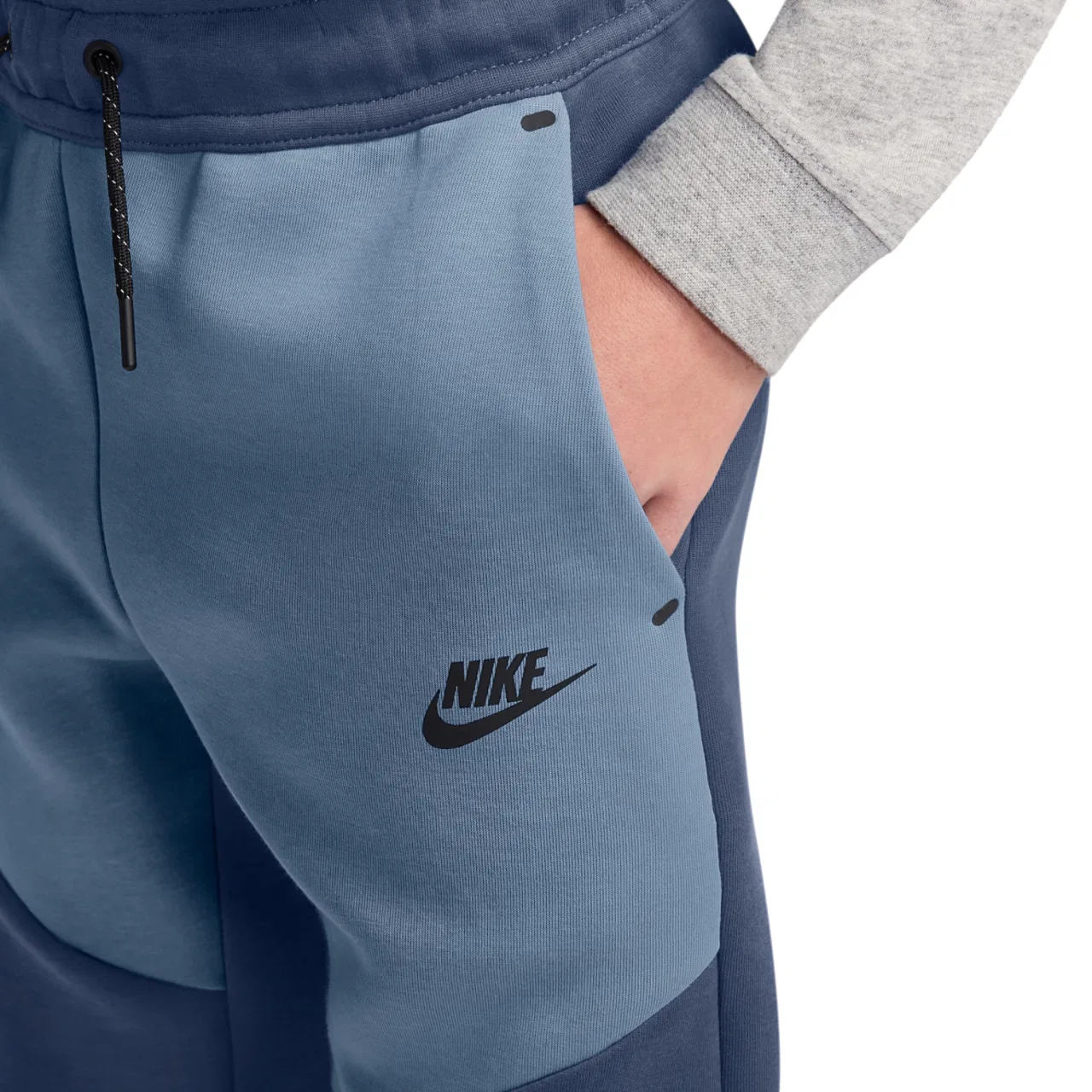 Брюки для мальчиков Tech Fleece Nike, цвет Mystic Navy/Mystic Navy/Black — фото 3