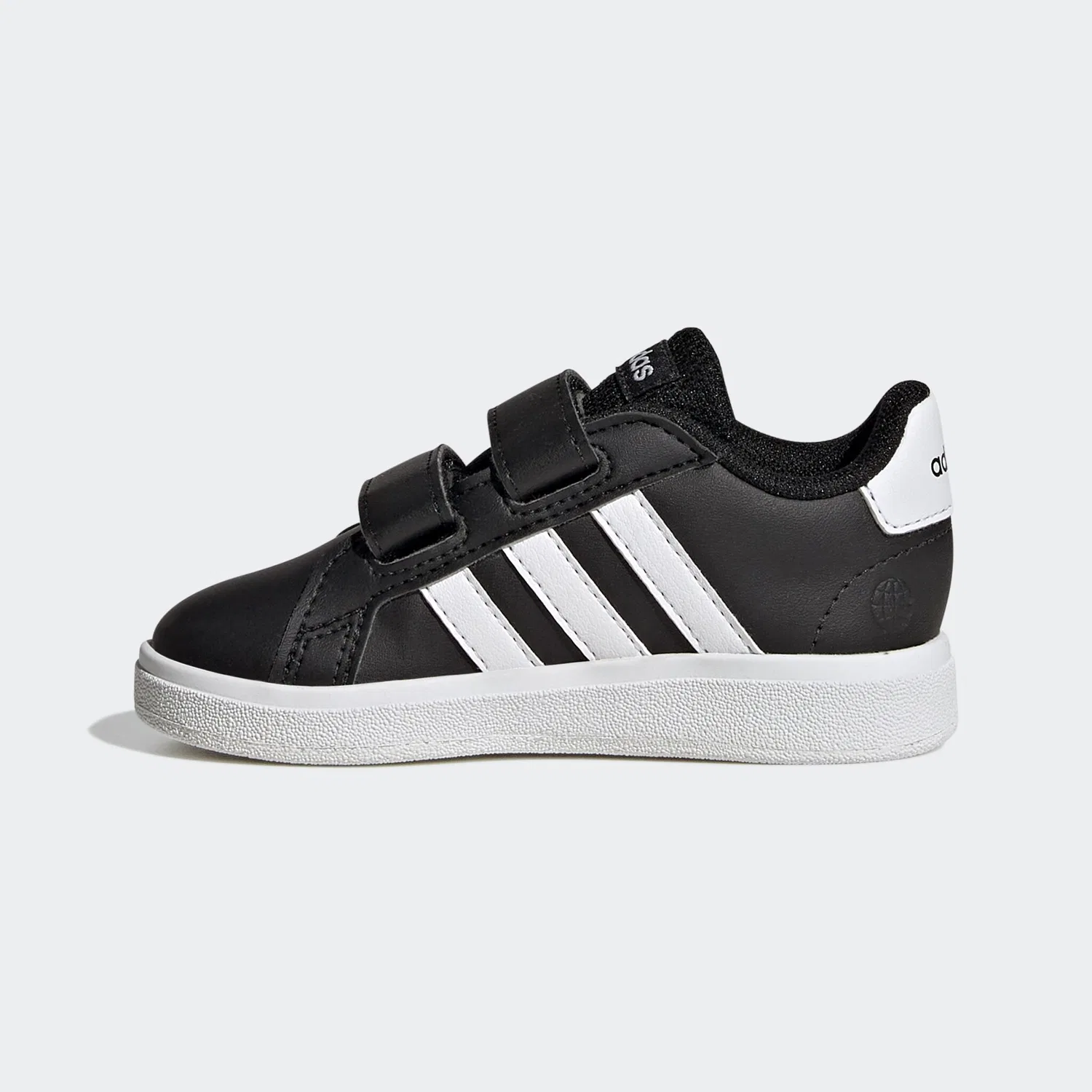 Детские кроссовки для активного отдыха Grand Court Lifestyle Hook and Loop Adidas Sportswear, Core Black/Cloud White — фото 3