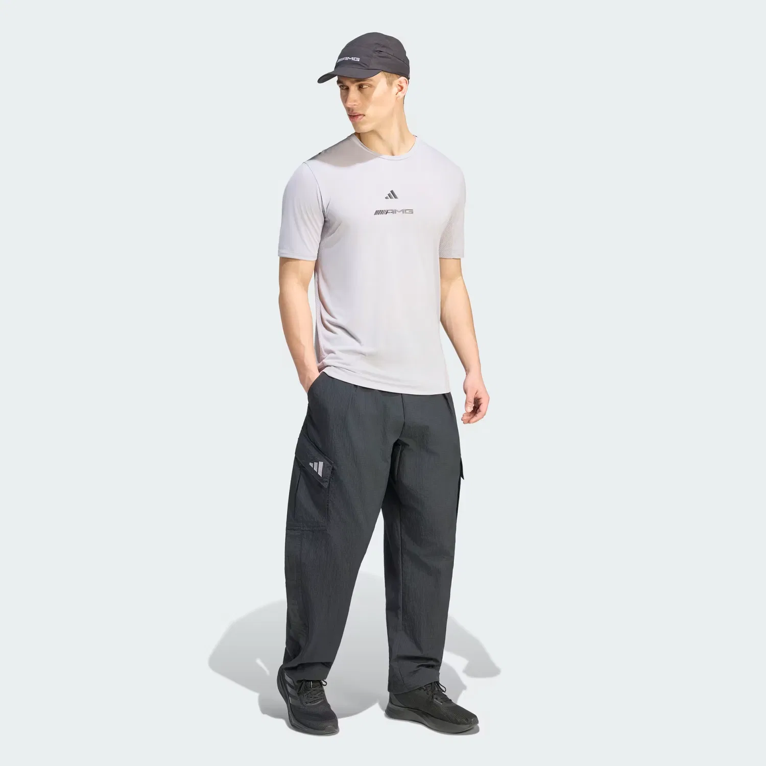 Мужские брюки карго свободного кроя AMG Woven Cargo Pants Adidas Performance, черный — фото 4