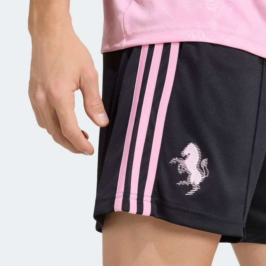 Спортивные брюки ADIDAS PERFORMANCE Regular Workout Pants 'Juventus Turin 26/27' черного цвета — фото 3