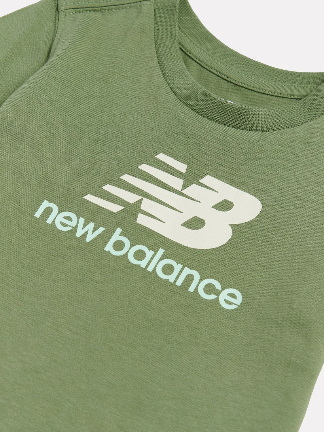 Футболка New Balance Green Stacked Logo, зеленый — фото 3