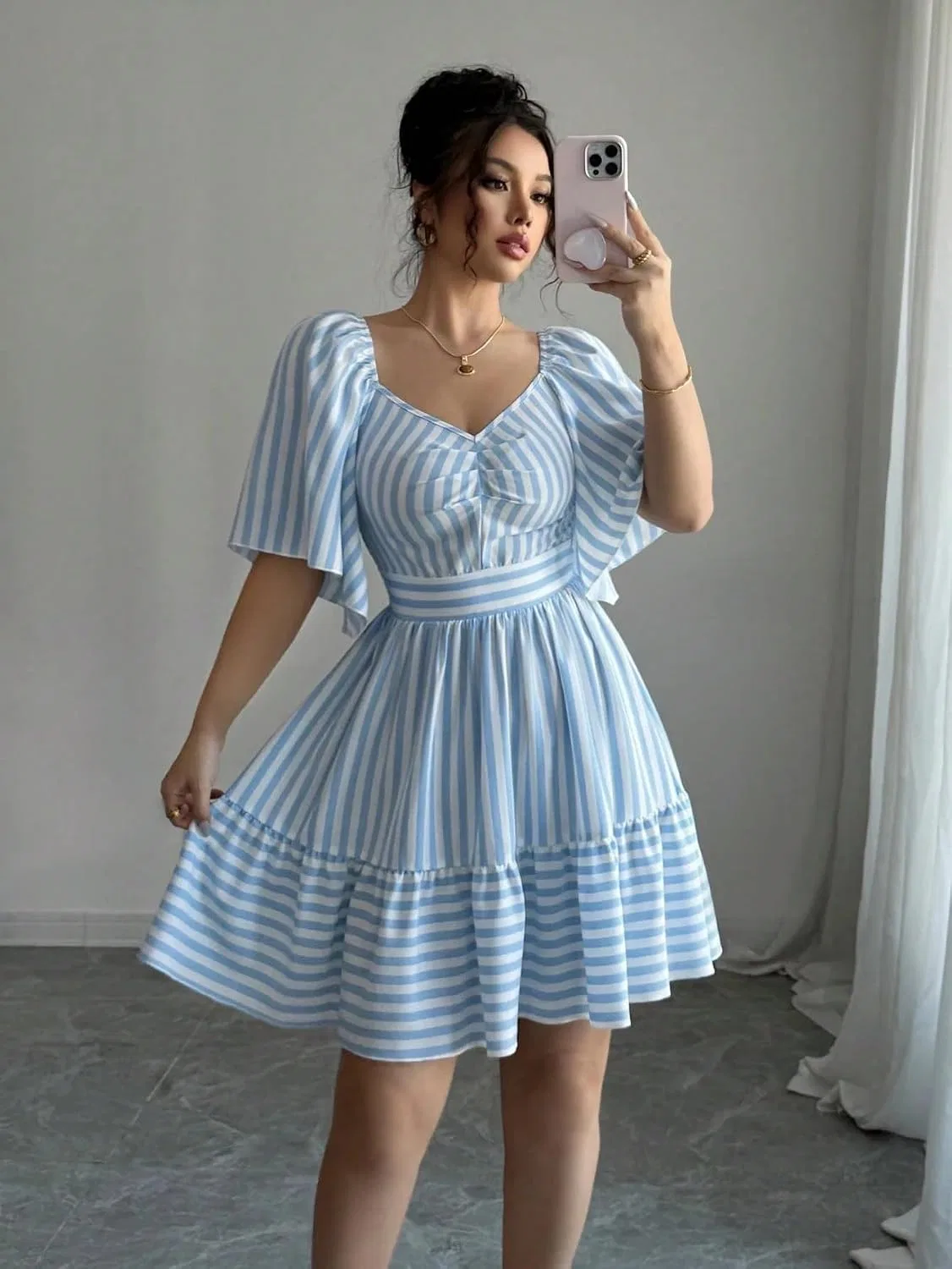 Женское мини-платье А-силуэта в полоску с воланами, Blue — фото 2