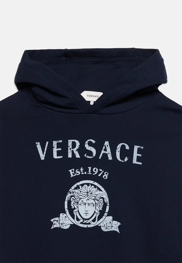 Худи унисекс с принтом в стиле университетской формы Versace, белый/темно-синий — фото 3