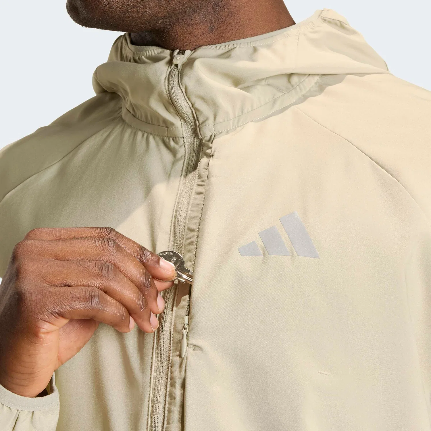 Мужская беговая куртка с капюшоном Adidas Performance, Wonder Cargo — фото 3