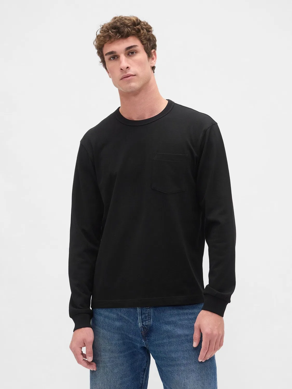 Футболка Gap Heavyweight Relaxed, черный