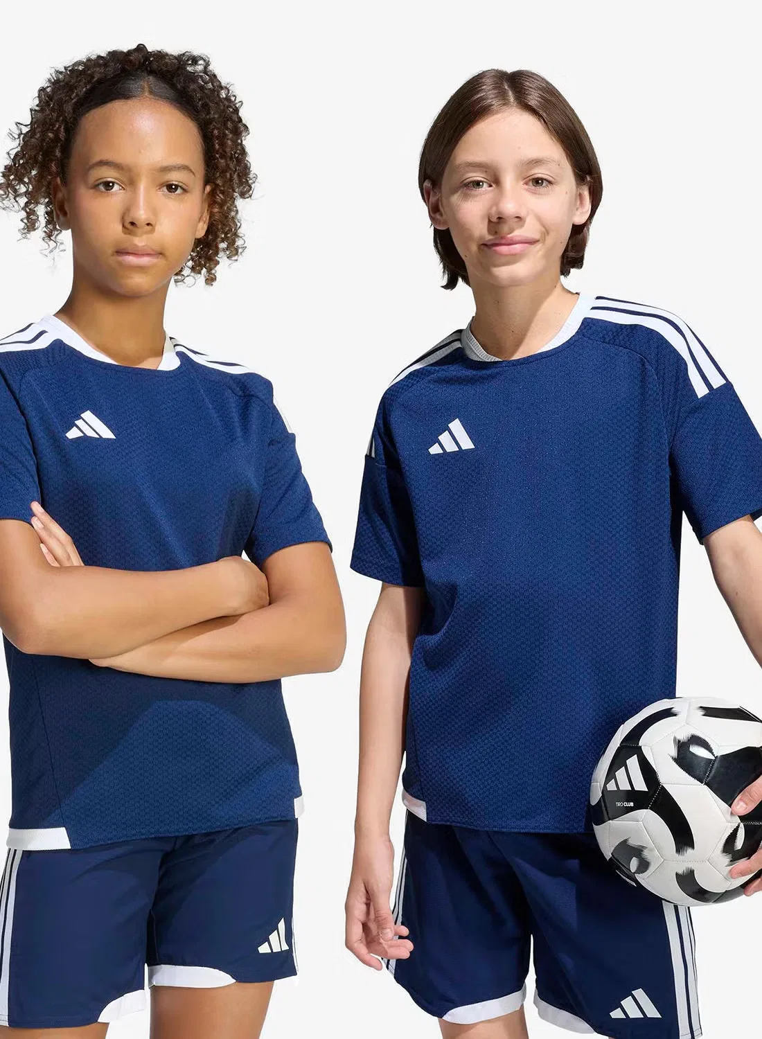 Футбольная футболка с сетчатыми вставками Tiro26 Competition Match Day Adidas, розовый