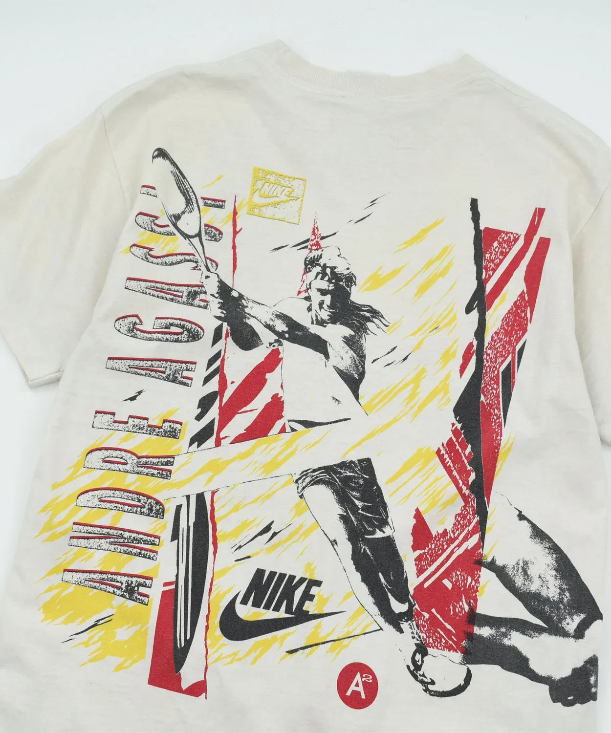 Футболка с графическим принтом Andre Agassi NIKE, Офф-Вайт — фото 2