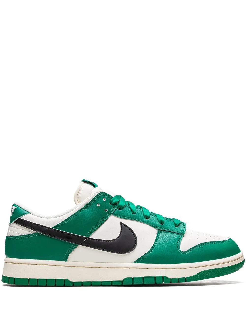 

Кроссовки Dunk Low Retro SE Nike, белый
