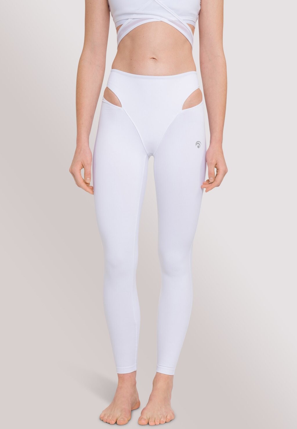 

Леггинсы ALESSIA OCEANSAPART, цвет white