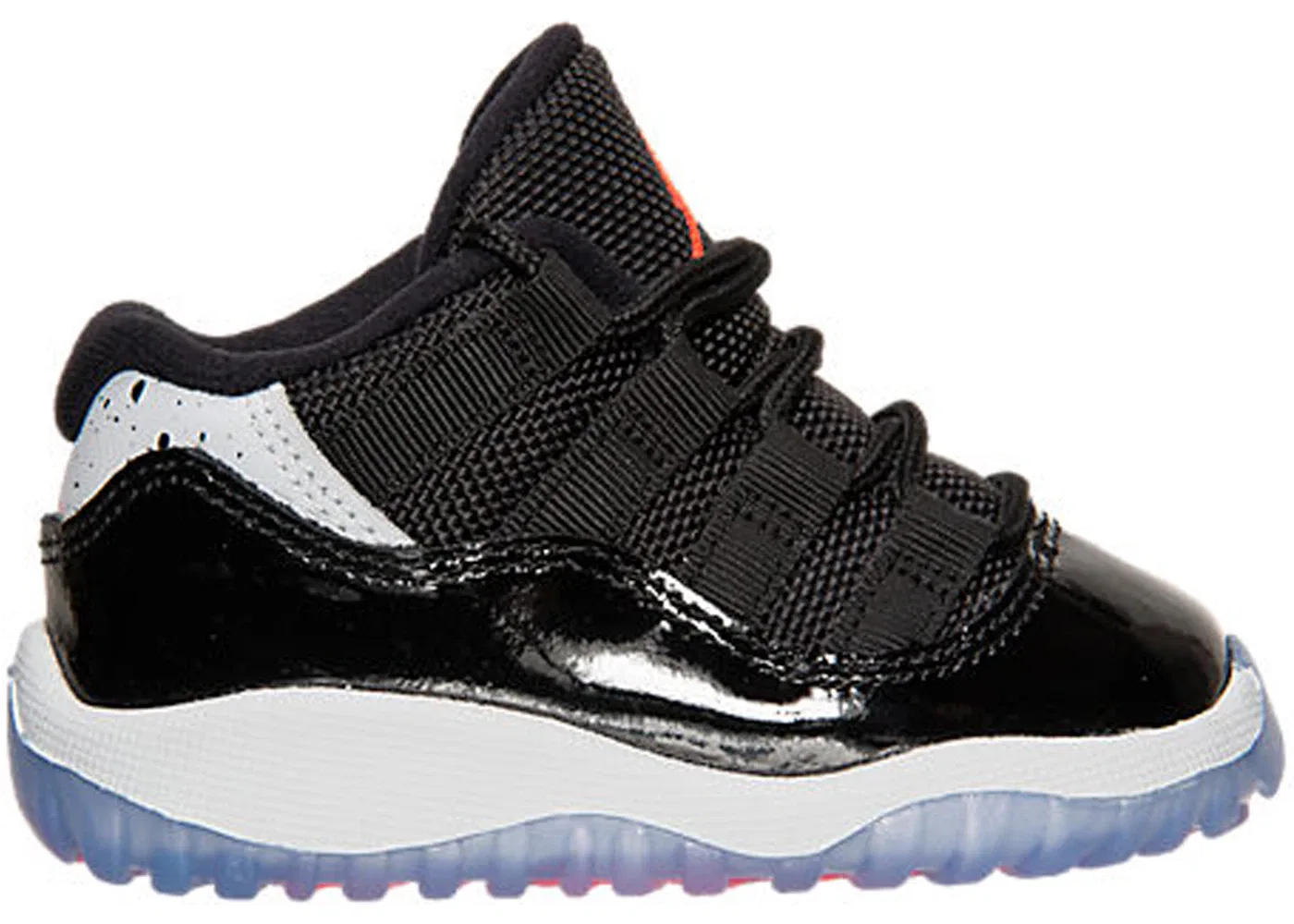 Детские кеды Lifestyle Jordan 11 Retro Low Jordan, Black/Infrared 23-Pure Platinum