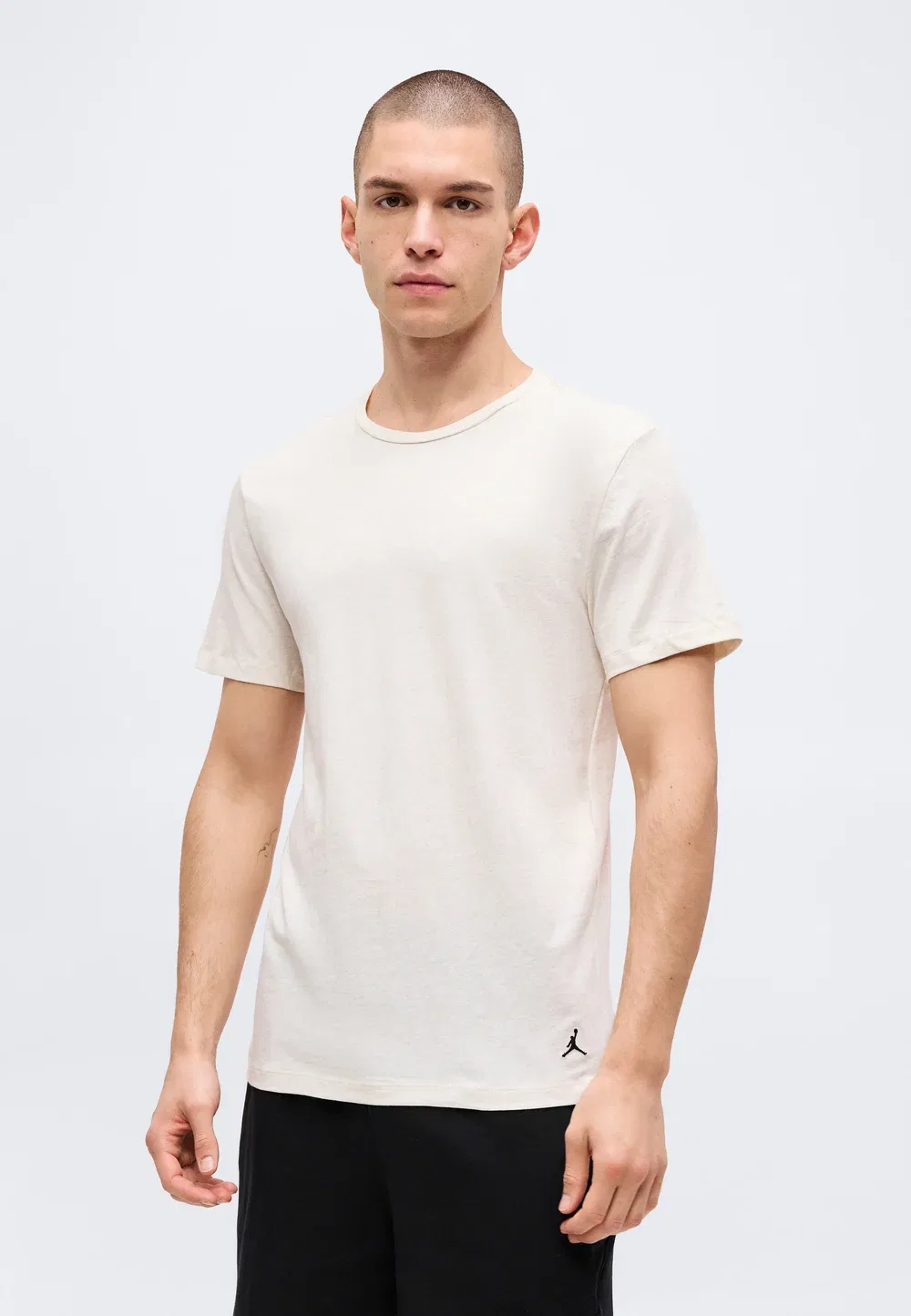 Комплект из двух базовых футболок Flight Base - футболка в классическом стиле Jordan, Off-White/Beige — фото 4