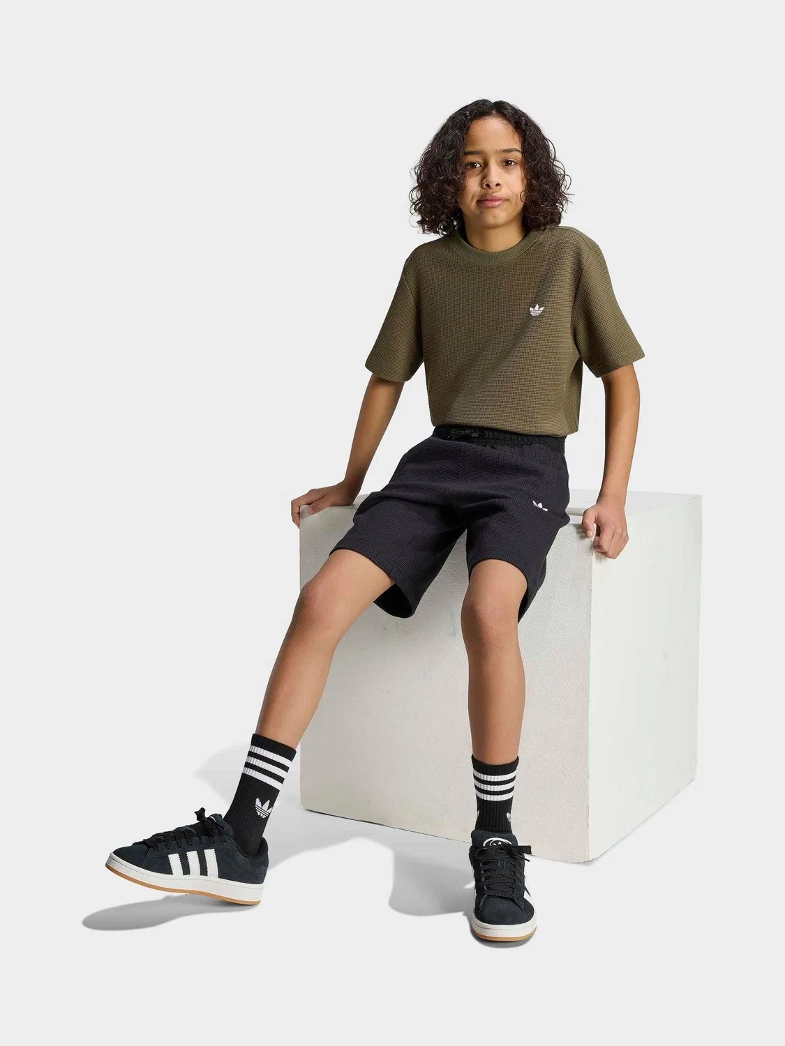 Шорты Regular Waffle, adidas Originals, черные — фото 3