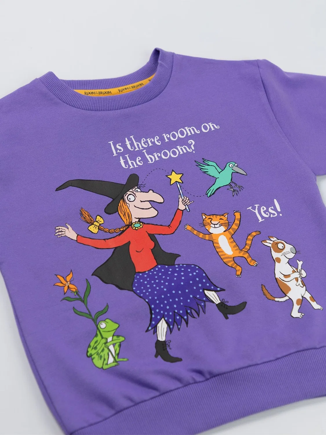 Толстовка с персонажами Room On The Broom Vanilla Underground, фиолетовый — фото 4