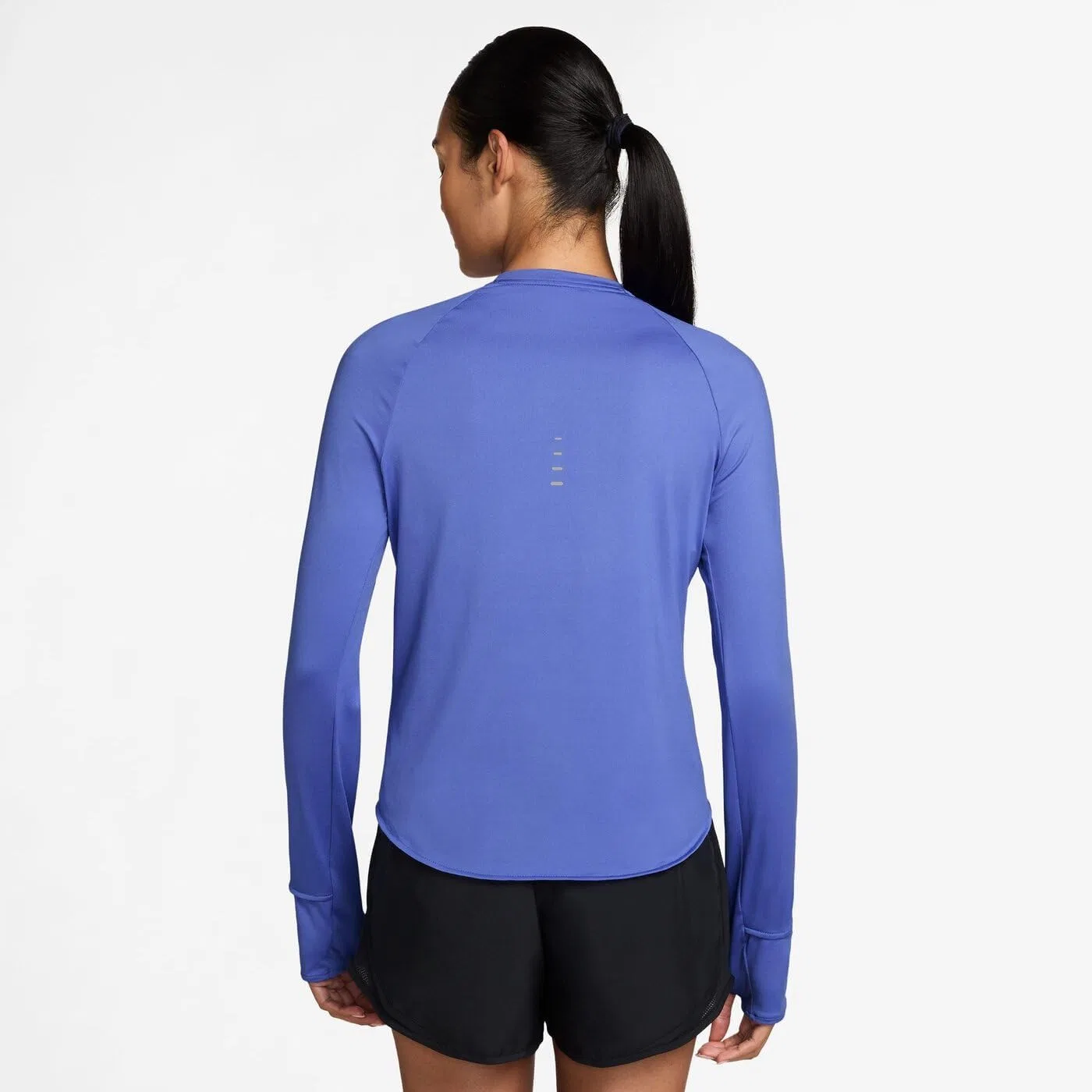 Женская беговая футболка с длинным рукавом Swift Dri-fit Ultraviolet Nike, Sapphire/Reflective Silver — фото 2