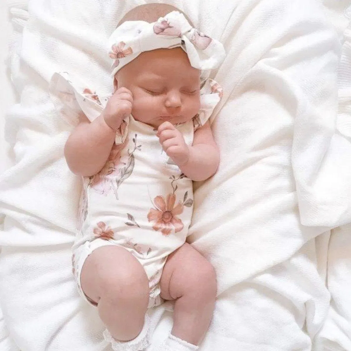 Детский боди с принтом Newborn Baby Fairy and Floral Minky Myles, White — фото 3