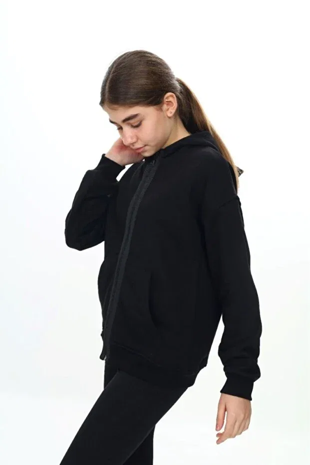 Детский кардиган для девочек с капюшоном Black Girl's Hooded Stripe Zipper Detailed Pocket Low Shoulder Knitted Cardigan Toontoy, Black — фото 3