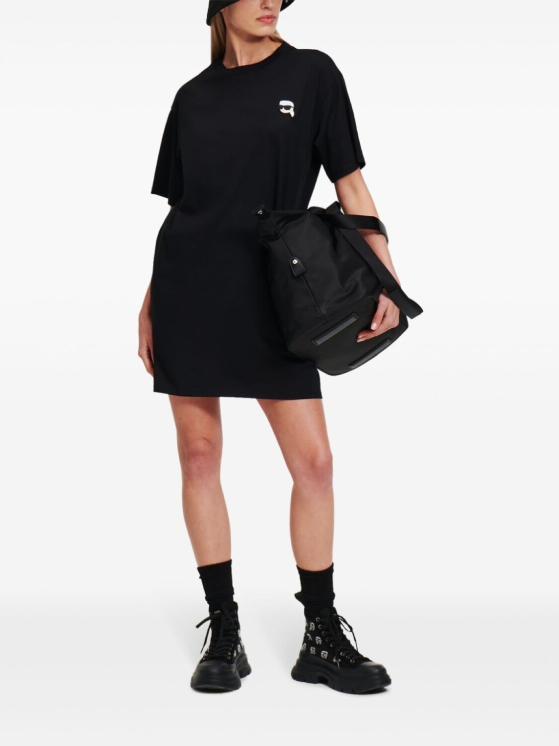 

Платье-футболка Mini Ikonik 2.0 с нашивкой Karl Lagerfeld, черный