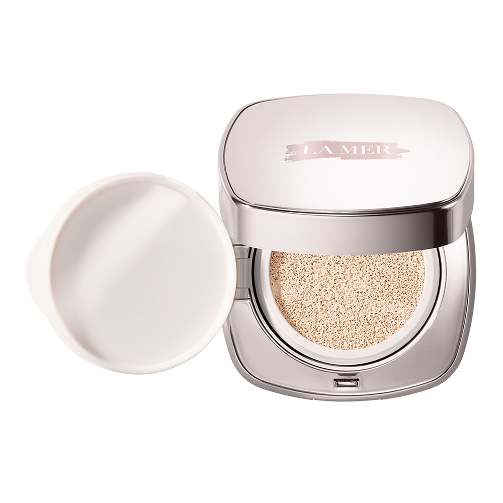 

Компактная основа с SPF20 the luminous lifting cushion foundation spf 20 La Mer, цвет warm ivory, вес 24 гр.