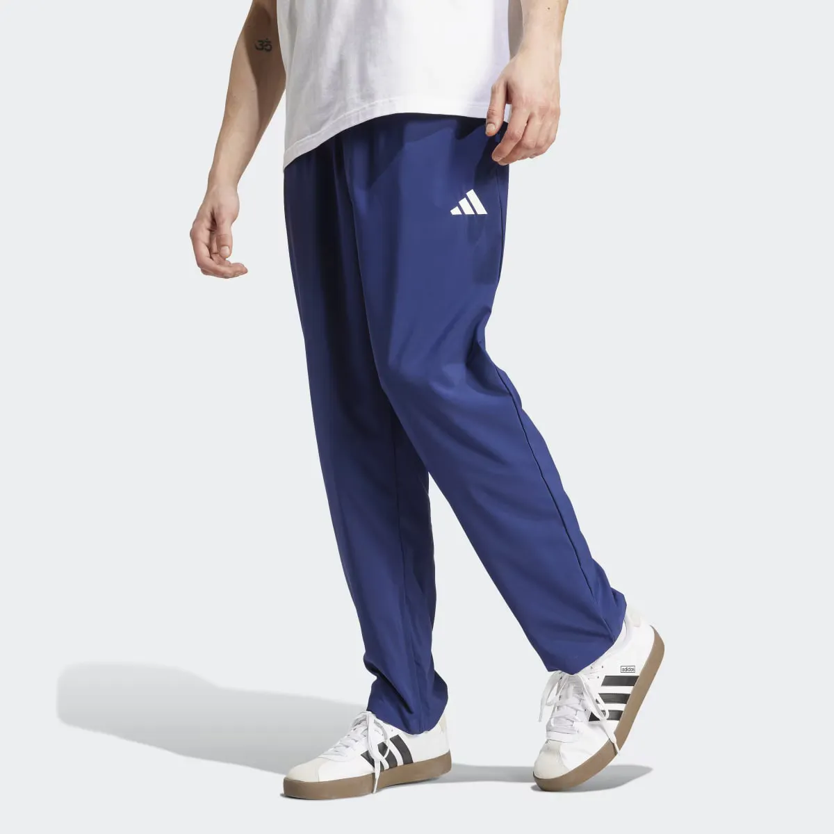 

Мужские брюки Adidas Essentials Stanford с небольшим логотипом и открытым краем, синий