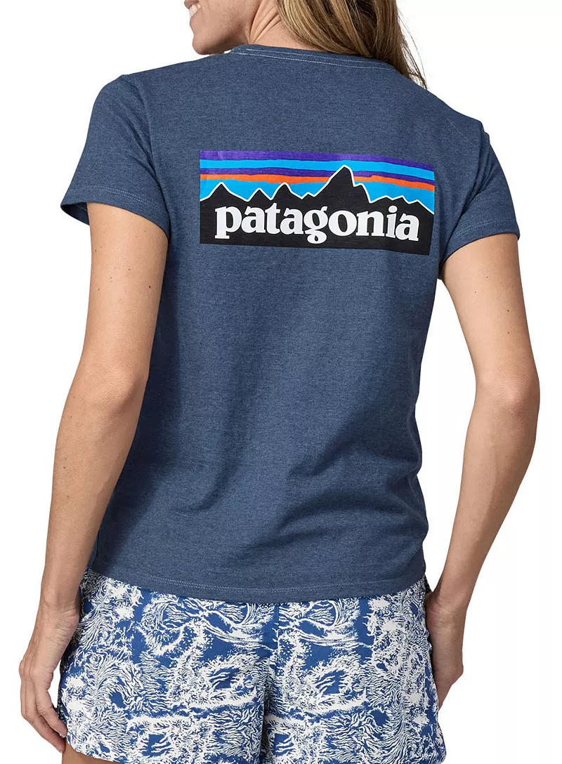 

Женская футболка Patagonia P-6 с коротким рукавом и логотипом Responsibili, цвет Utility Blue
