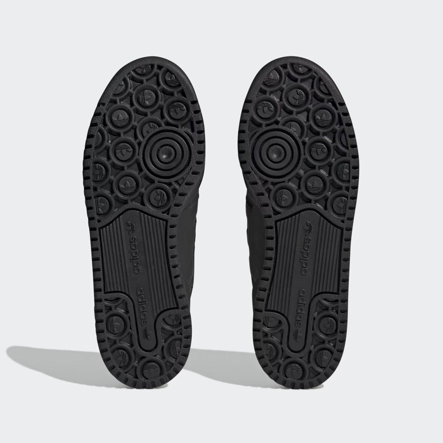 Forum Кроссовки с яркими полосками Adidas, цвет Core Black/Core Black/Cloud White — фото 4