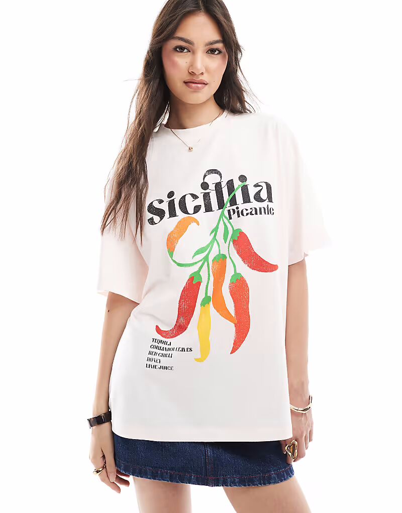

Футболка ASOS DESIGN с принтом Sicillia chili розового цвета