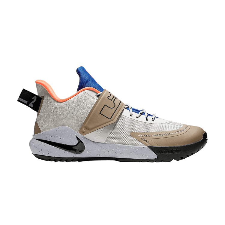 

Кроссовки LeBron Ambassador 12 'Mowabb', коричневый