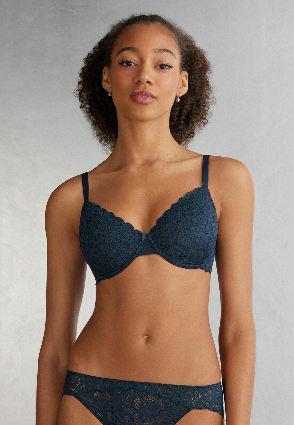 

Бюстгальтер на косточках FRANCESCA - Triangle bra Intimissimi, темно-синий