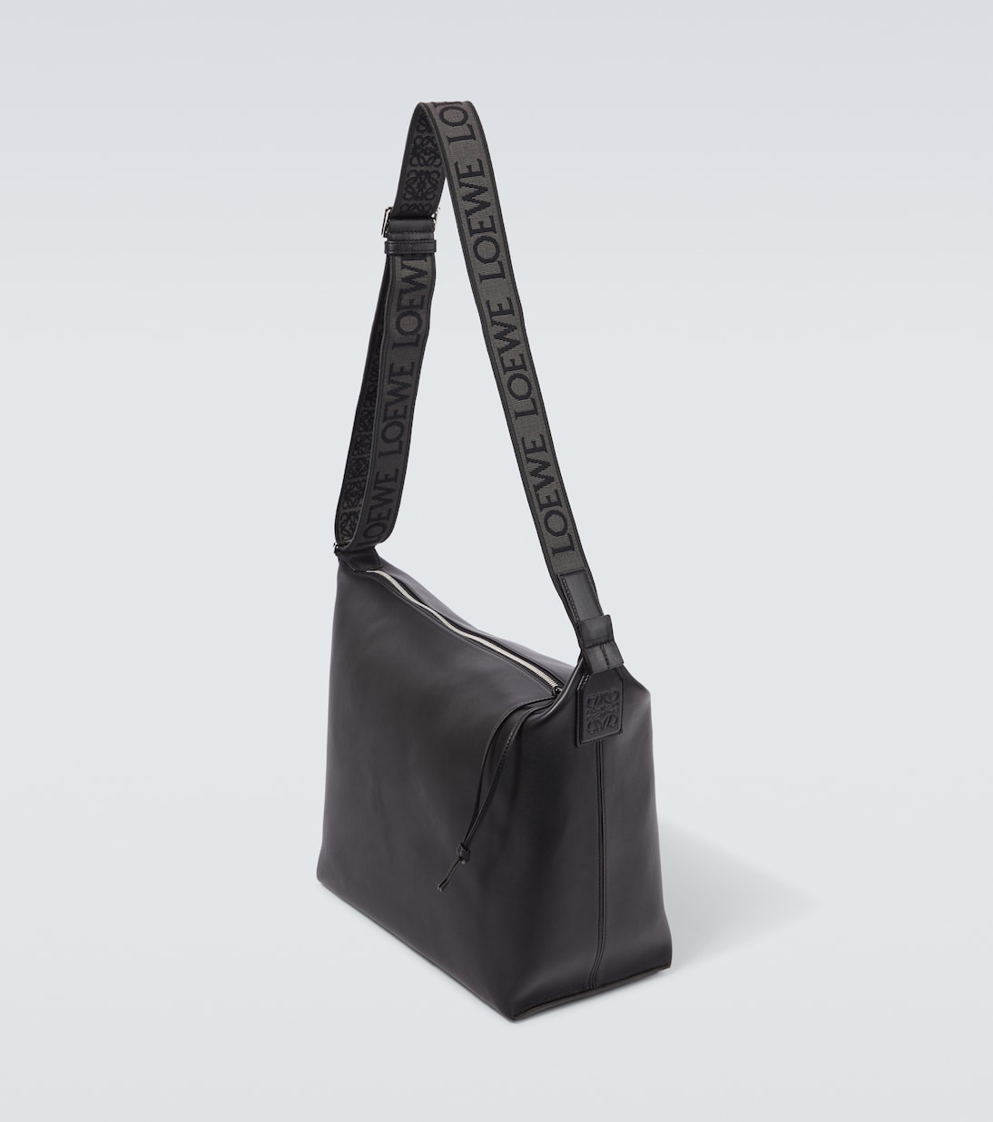 

Сумка через плечо Cubi из кожи Loewe, черный