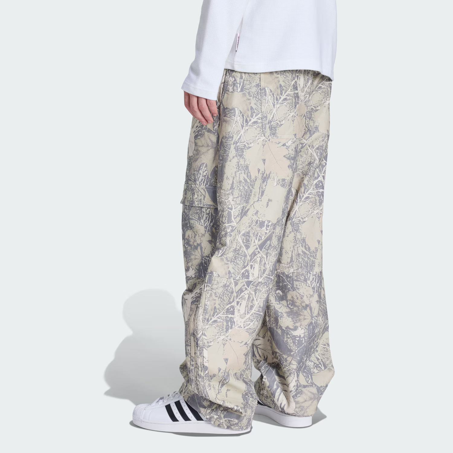 Брюки карго мужские, бренд FW25, модель CANVAS CARGO WORKPANT Adidas Originals, светло sesame серый — фото 4