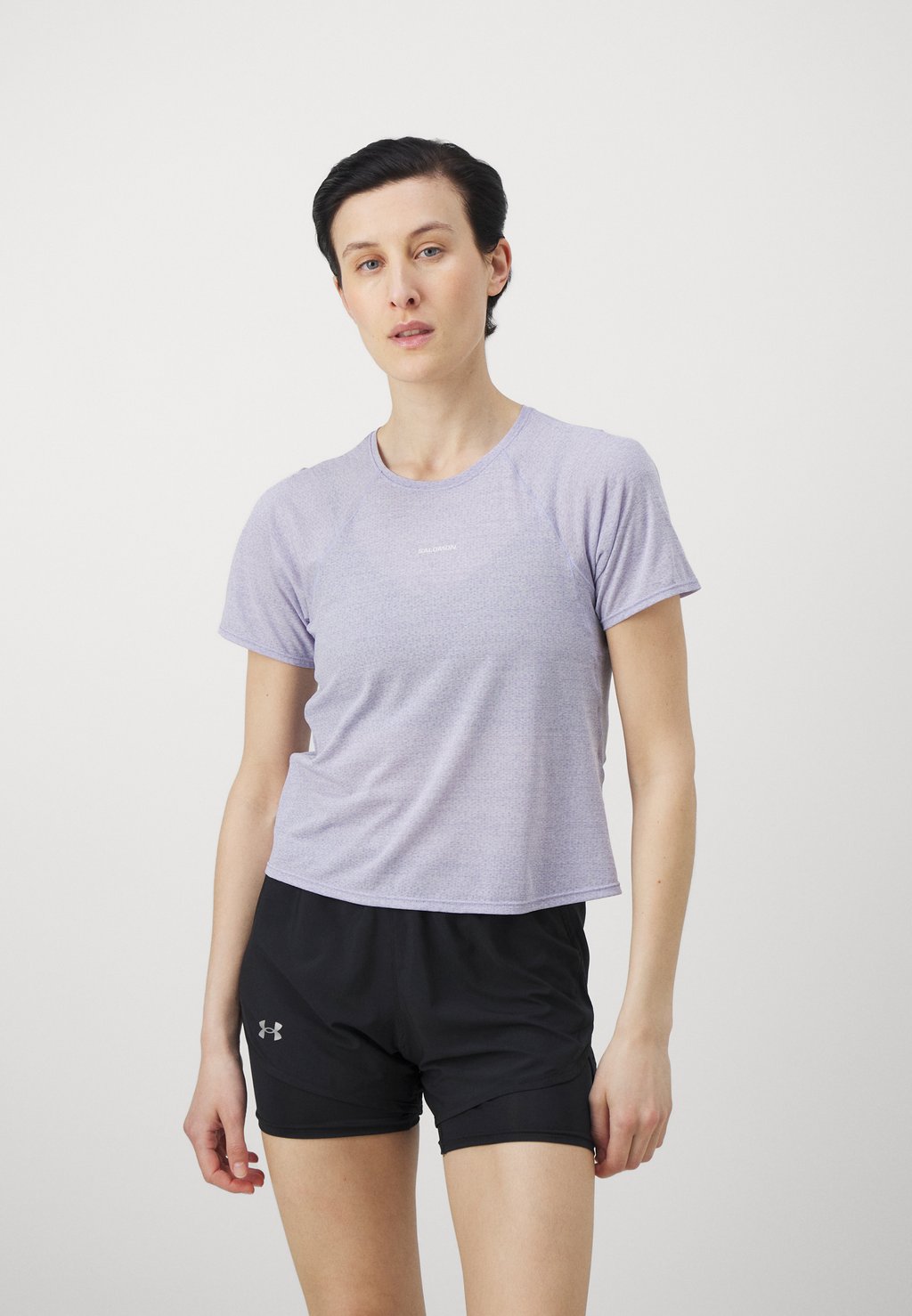 

Спортивная футболка SHKOUT AIR CROP TEE Salomon, сиреневый