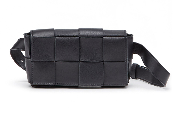 

Bottega Veneta Женская поясная сумка CASSETTE из овчины, черная