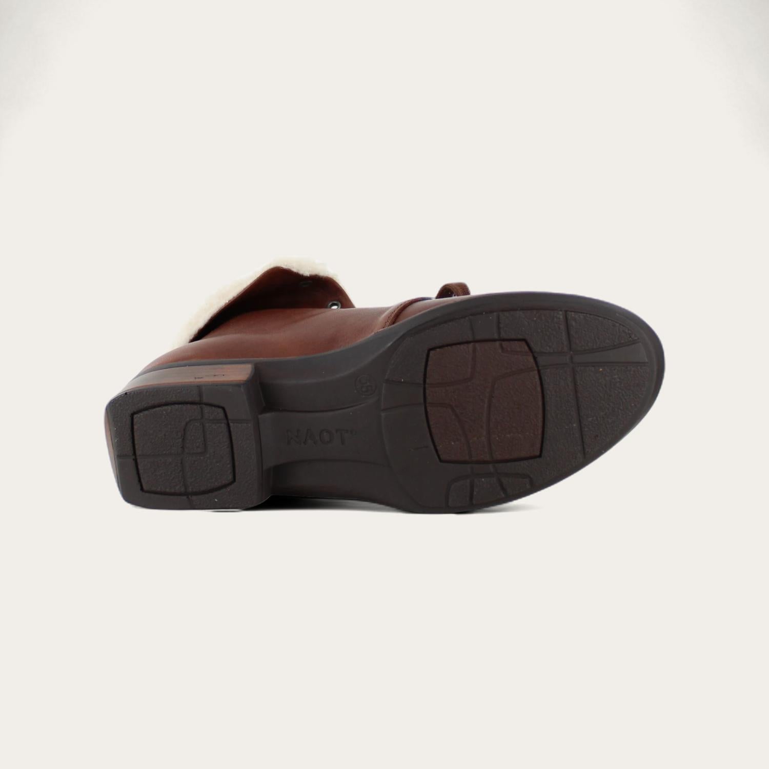Женские ботильоны Pali из мягкой кожи каштанового цвета NAOT, Soft Chestnut Leather — фото 4