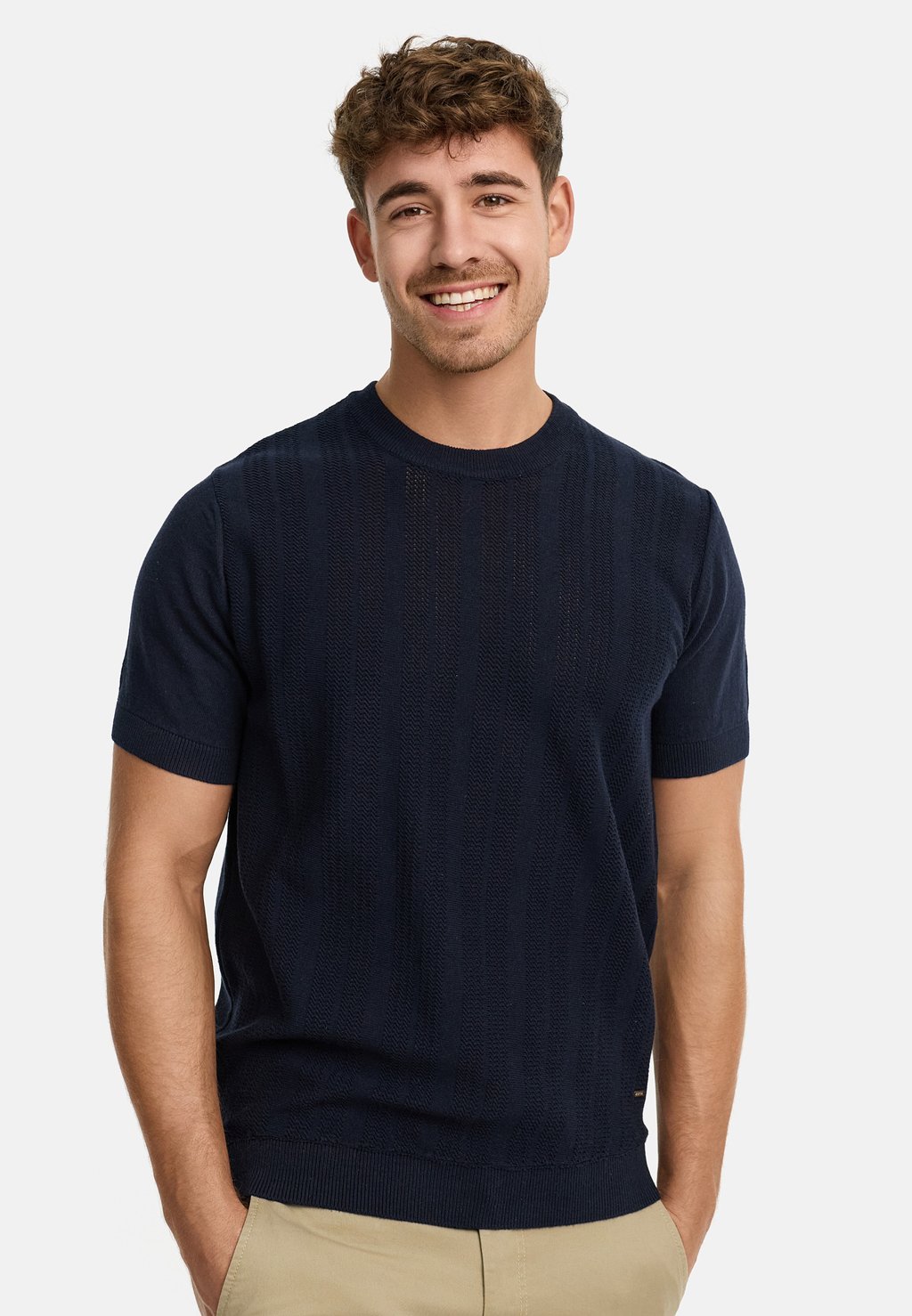 

Базовая футболка INDICODE JEANS, темно-синий