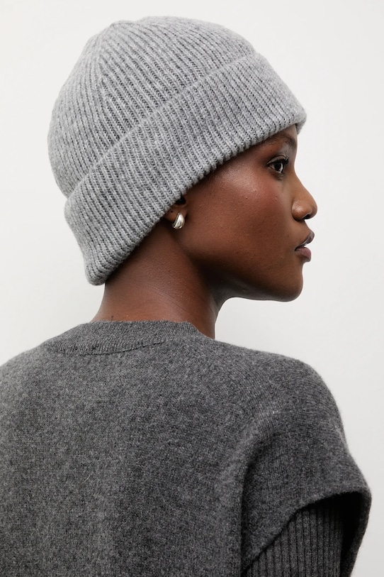 

Шапка из мериносовой шерсти Answear.Lab, серый