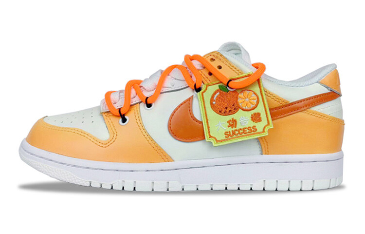 

Кроссовки Nike Dunk Skateboard Shoes Women's Low-Top Orange White