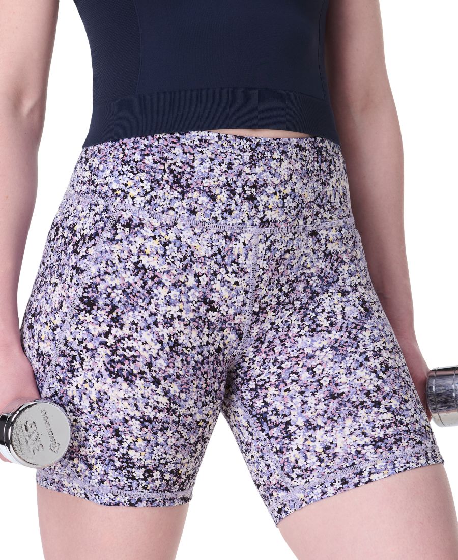 

Женские велосипедные шорты Power 6" Performance Sweaty Betty, Purple Meadow Print