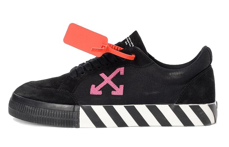 

Кроссовки Vulc Low Black Fuchsia Off-White