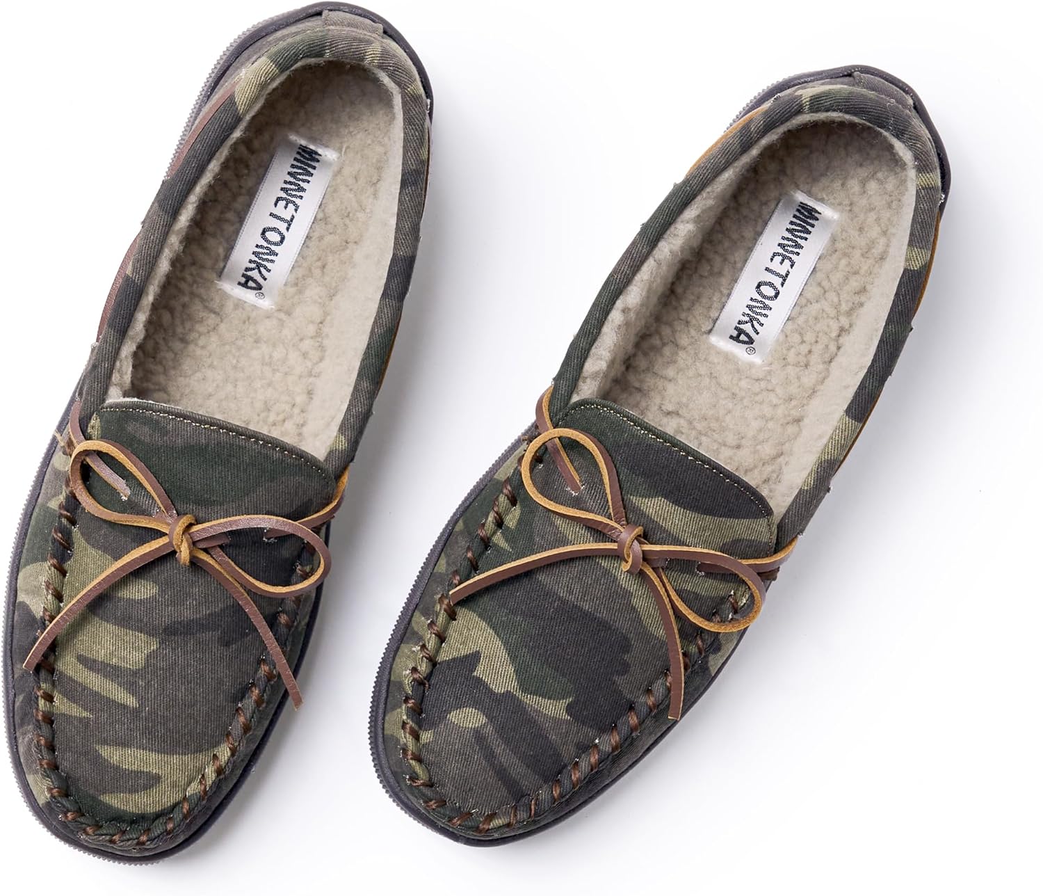 Мужские тапочки Minnetonka с плюшевой подкладкой и жесткой подошвой, зеленый — фото 3