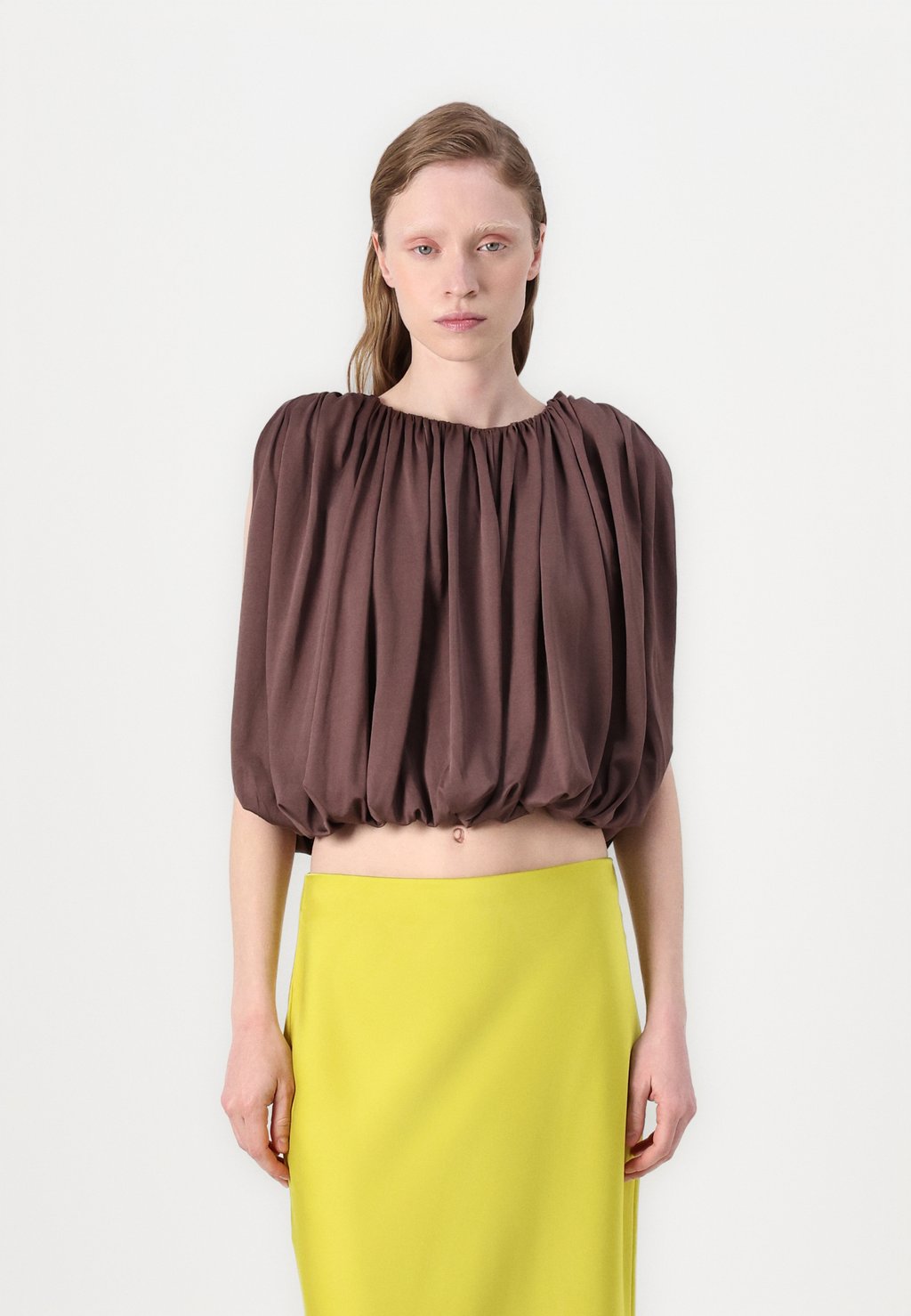 

Топ ALDA DRAPED CROPPED Malina, коричневый